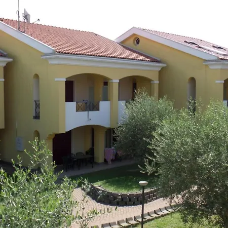 Lejlighed With Shared Pool For Eight Guests *